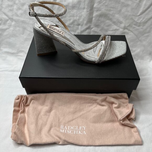 Badgley Mischka Freedom Bejeweled Straps Glitter Block Heels 9.5 - Picture 3 of 9
